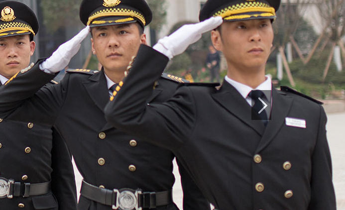 銀行保安如何應(yīng)對(duì)突發(fā)安全事件？需與哪些團(tuán)隊(duì)協(xié)作？