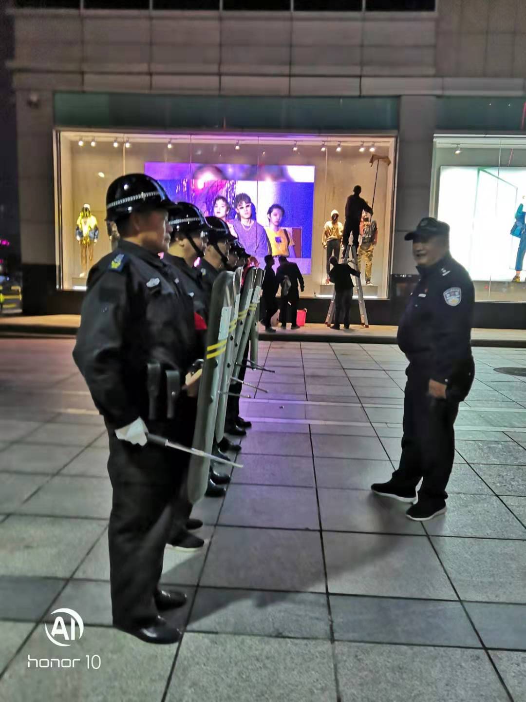 大家知道保安員是什么嗎？下面跟著襄陽(yáng)戎安的介紹一起了解下吧！